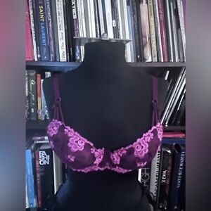 New Frederick's of Hollywood Purple pink Lace gel Bra